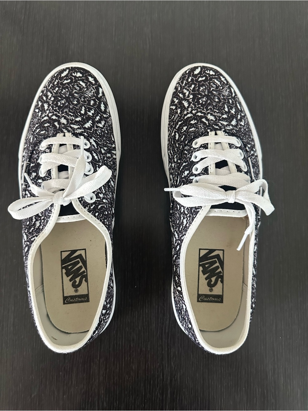 Unisex Vans, Brand New